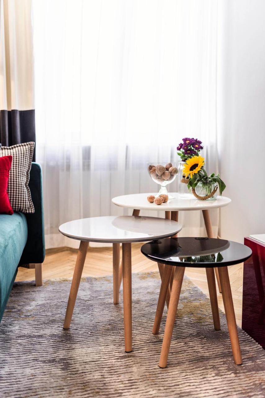 바르샤바 Apartament Chmielna 5 아파트 외부 사진